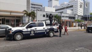 Comando armado se lleva a persona custodiada en hospital de Veracruz