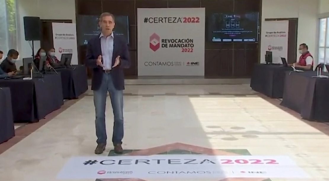 Córdova llama a actuar con lealtad en la Revocación de mandato