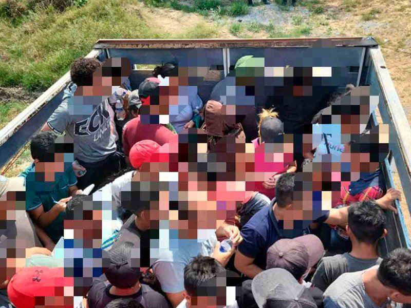 Rescatan a 130 migrantes en Nuevo León