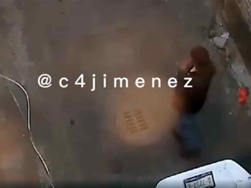 Taxista roba coladera en Xochimilco