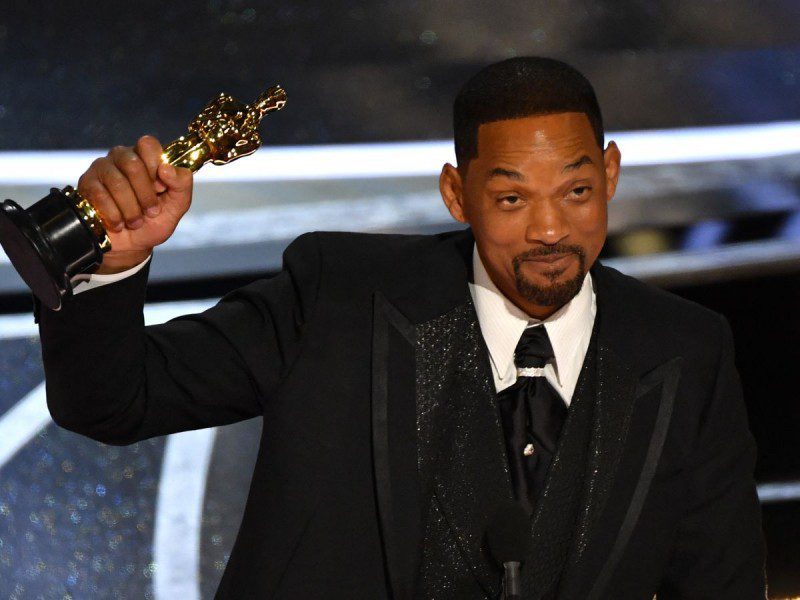 Will Smith renuncia a la Academia