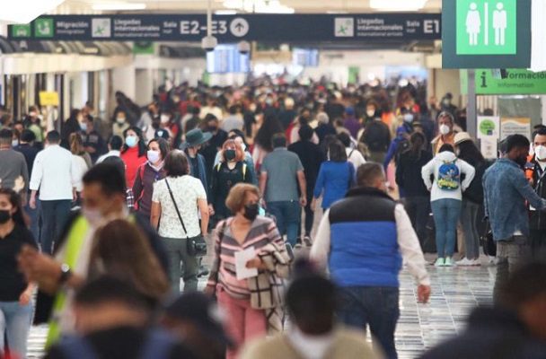 El AICM tendrá una reducción del 25% de sus vuelos en junio