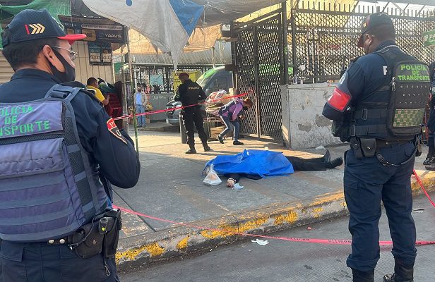 Hombre muere en paradero del Metro Indios Verdes