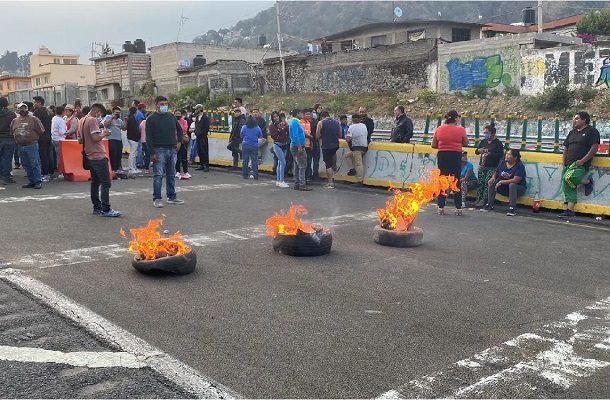 Liberan la autopista México-Cuernavaca tras más de 10 horas de bloqueo