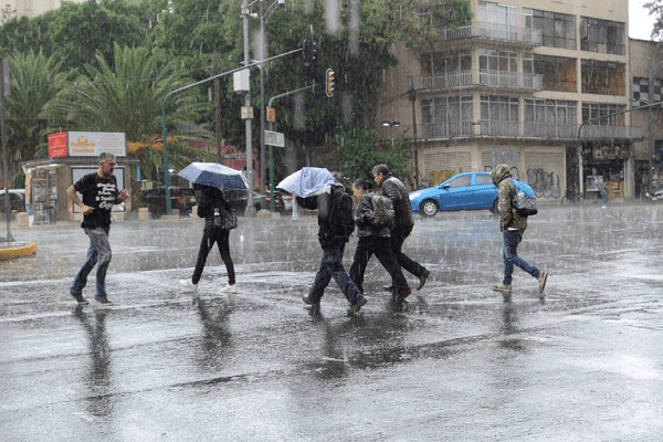 Conagua pronostica lluvias fuertes en el noreste, centro y oriente del país