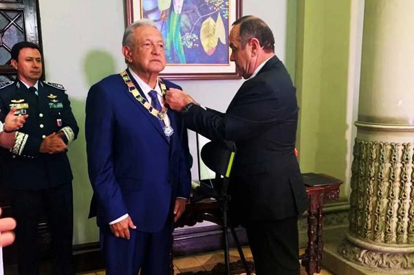 AMLO cuestiona a EE.UU. por no dar dinero a Centroamérica