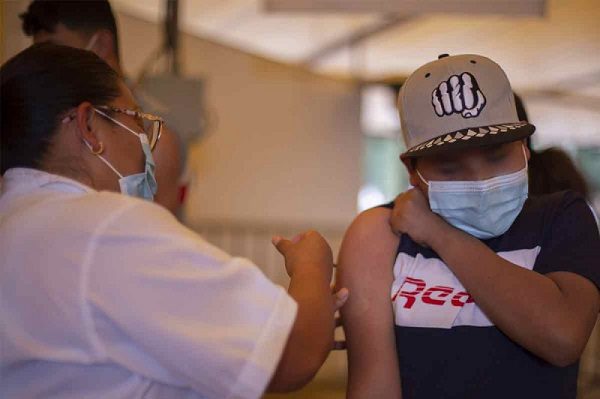 38 municipios de Edomex vacunarán a niños de 12 y 13 años