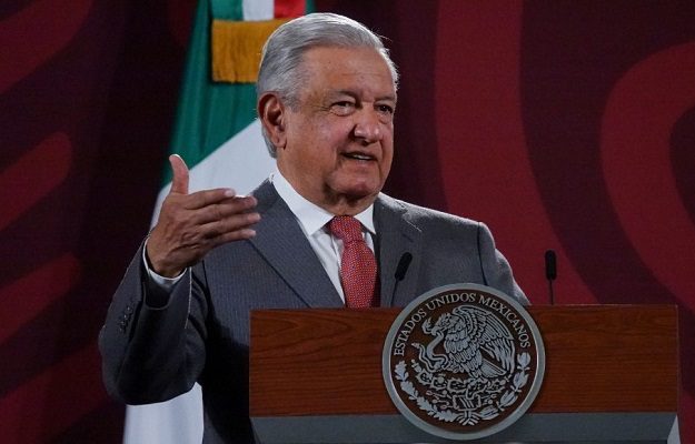 AMLO amaga con no ir a Cumbre de las Américas si se excluyen países
