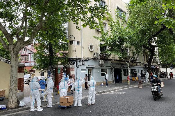 China responde a la OMS tras crítica a su política 'cero covid'