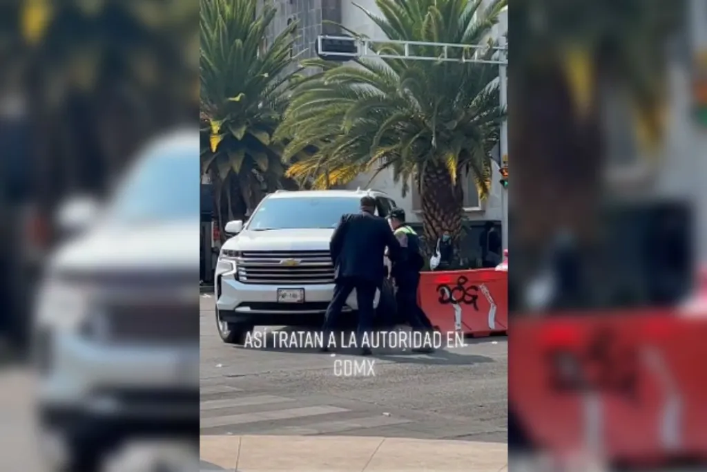 Escolta agrede a policía de CDMX por bloquearle el paso #VIDEO
