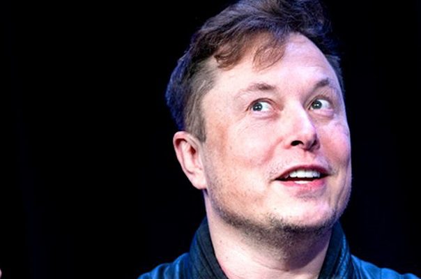 Musk suspende la compra de Twitter; “todavía estoy comprometido con la adquisición”, dice