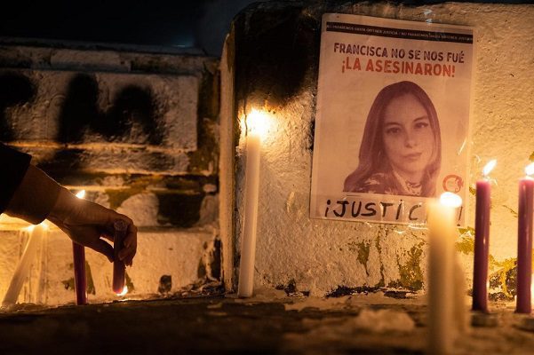 Terminan en disturbios protestas por la muerte de periodista que cubría una marcha en Chile