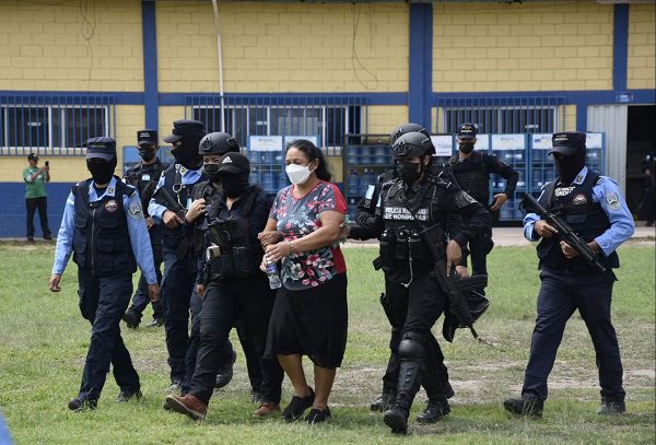 Cae jefa del narcotráfico en Honduras solicita en EE.UU.