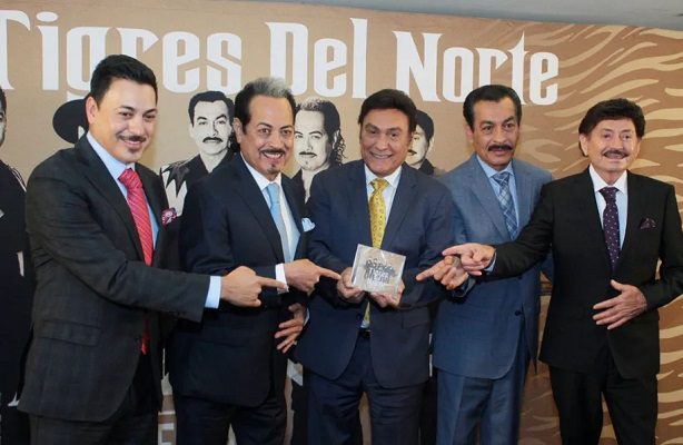 Los Tigres del Norte aprueban que AMLO tome como referencia sus canciones