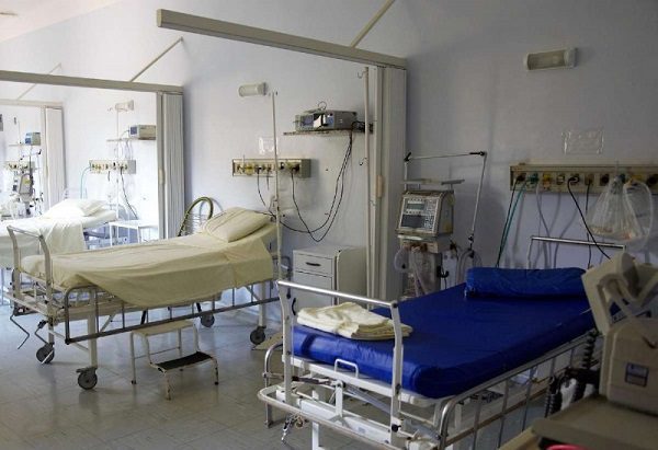 Muere menor en el Hospital La Raza; era caso sospechoso de hepatitis aguda infantil