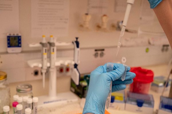 OMS aprueba uso de emergencia de la vacuna contra Covid-19 de CanSino