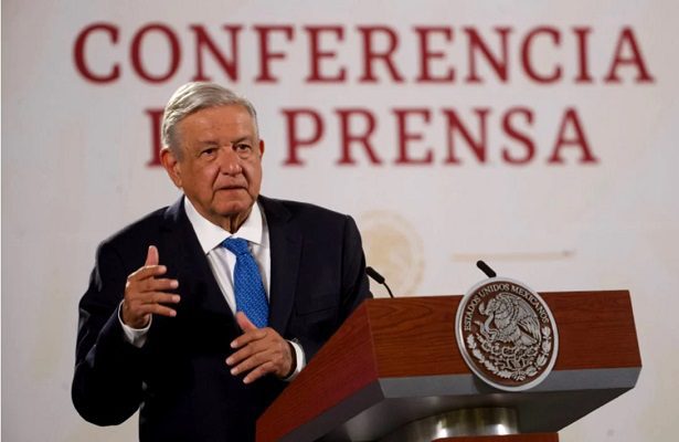 AMLO ordena que la NOM 236 de verificación vehicular no entre en vigor