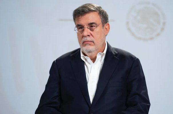 FGR pide vincular a proceso a abogados ligados a Julio Scherer