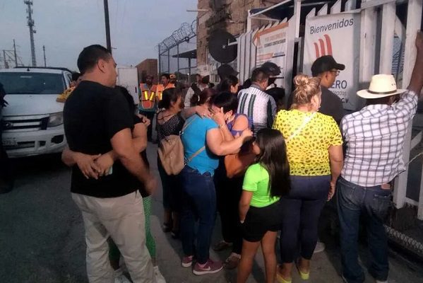 Localizan muerto a trabajador atrapado tras derrumbe de silo en Torreón