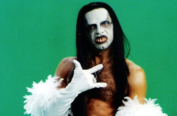 Eugenio Derbez especula que fue vetado de Televisa por el tema del Tren Maya