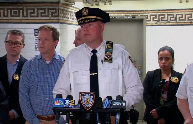 El hombre asesinado a tiros este domingo en el metro de NY era de origen mexicano