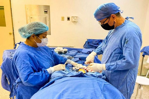 IMSS presenta convocatoria para 13 mil 765 plazas de médicos especialistas