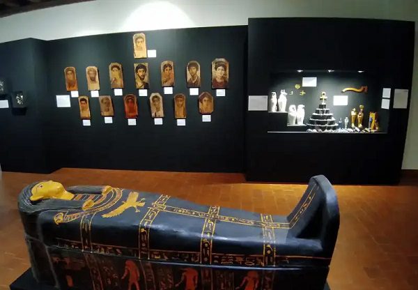 Llega el Antiguo Egipto al Palacio de Minería con réplicas de reliquias