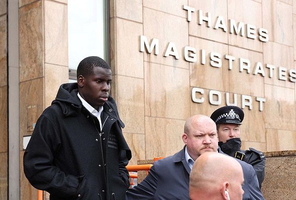 Kurt Zouma se declara culpable de maltrato animal contra sus gatos