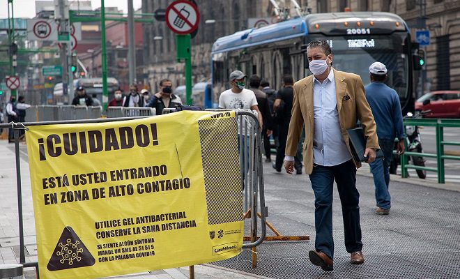 Los casos y muertes de Covid-19 a nivel mundial se reducen, reporta la OMS