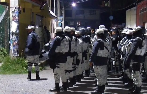 Rescatan a elementos de la GN retenidos por pobladores en Morelos