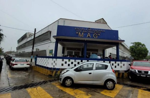 Alumno de secundaria en Veracruz amenaza con tiroteo; se trató de una broma