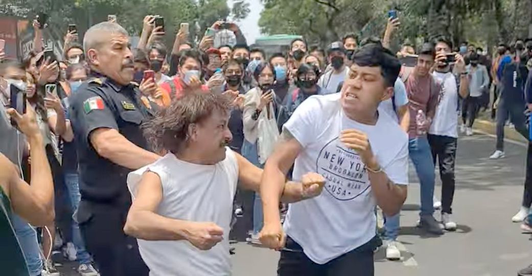 Altercado entre profesor y alumno del IPN