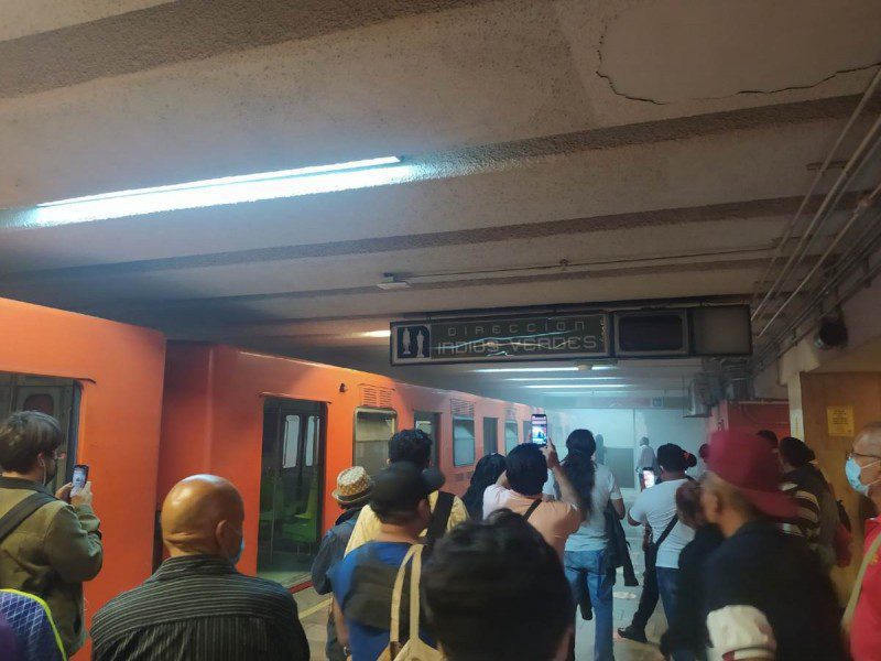 Humareda en Guerrero de la L3 del Metro