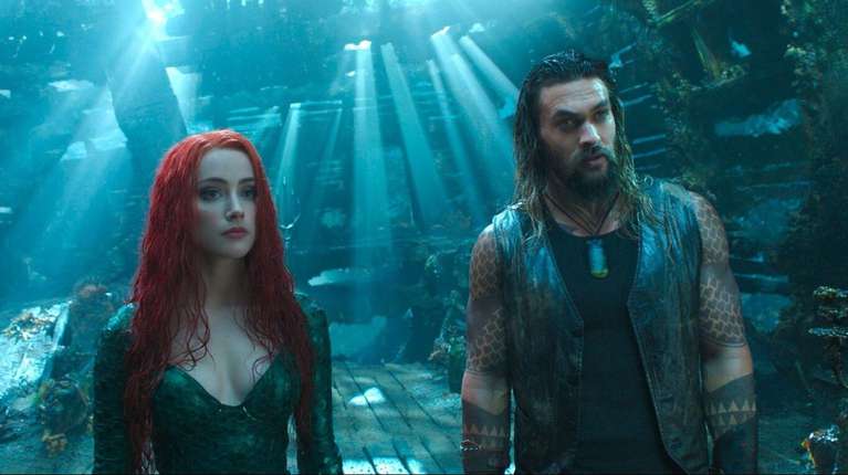 Jason Momoa y Amber Heard en Aquaman 2