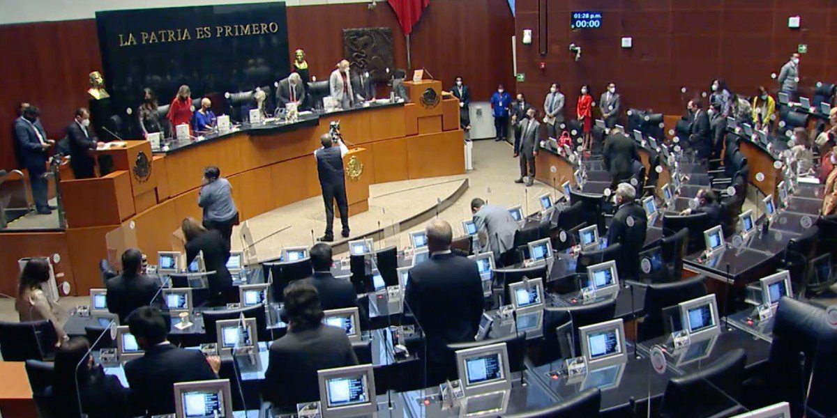 Morena y oposición se acusan mutuamente de encabezar narcogobiernos