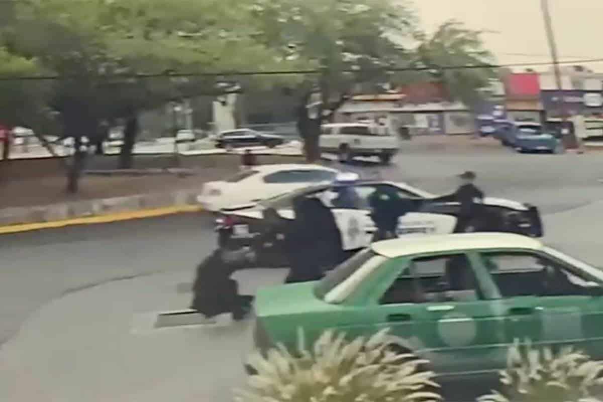 Riña entre policías de Monterrey