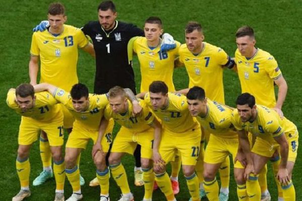 Ucrania vence a Escocia y jugará final de repechaje al Mundial contra Gales