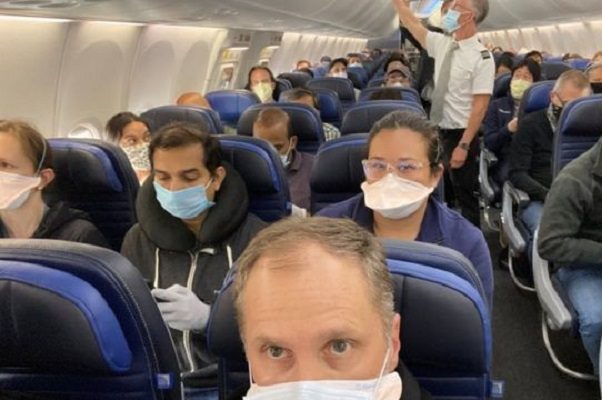 Gobierno de EE.UU. impugna sentencia que anuló uso de cubrebocas en transporte público