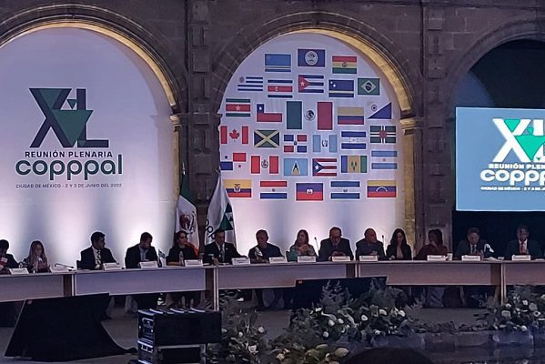 “Alito” Moreno es reelecto frente de la COPPPAL