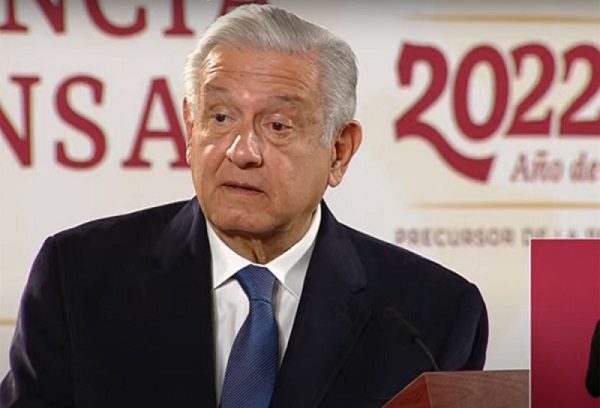AMLO contradice a Sener sobre el incumplimiento en energías limpias