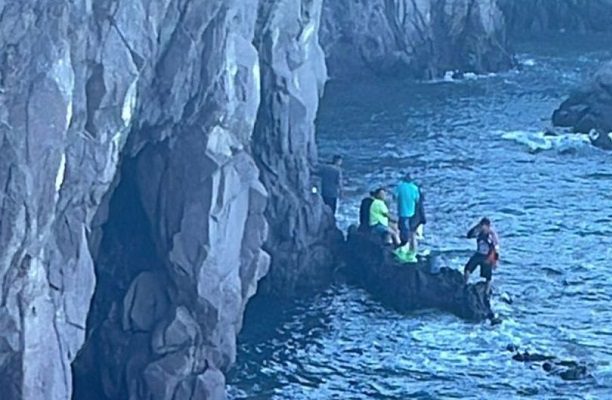 Siete muertos y un desaparecido tras volcadura de embarcación en Guaymas, Sonora