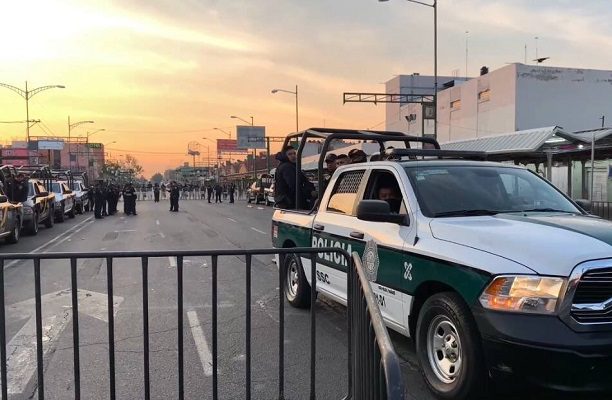 Policía retira puestos semifijos en el Barrio de Tepito