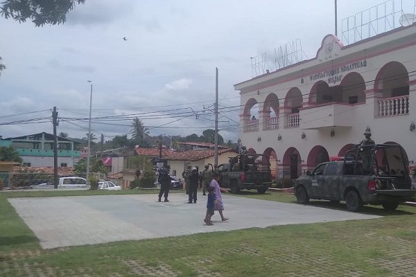 Grupo armado asesina a un policía en el ayuntamiento de Xochistlahuaca, Guerrero
