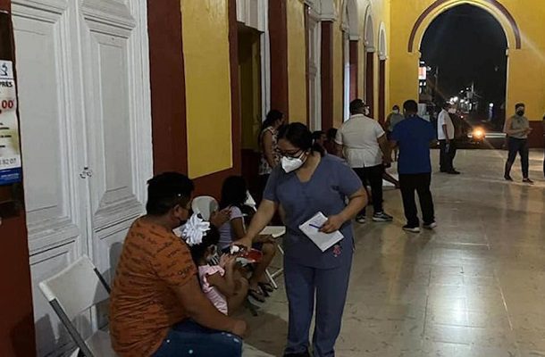 Se registra brote de intoxicación por cochinita pibil de un mercado de Yucatán