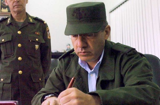 “No somos iguales, bendito sea Dios", responde Calderón a AMLO por vínculos con el narco