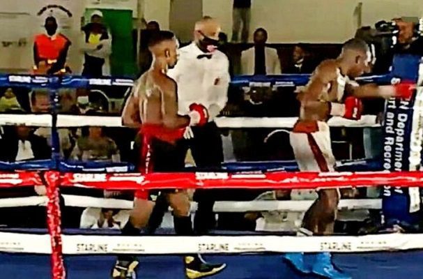 Ha pensado en suicidarse boxeador sudafricano cuyo rival tiró golpes al aire