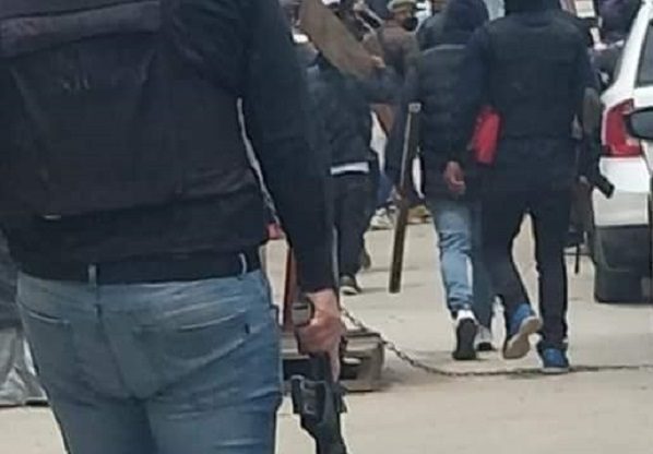 Reportan presencia de grupo armado en mercado de San Cristóbal de las Casas #VIDEOS