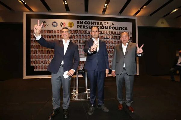 La oposición tiene muy malos dirigentes, lamenta AMLO