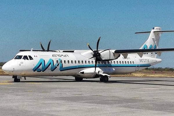 Sobrecargos de Aeromar amagan con huelga para el próximo 16 de junio