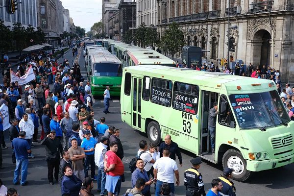 Aumento a tarifa de transporte se acordó con 45 colectivos y 24 empresas, aclara GCDMX